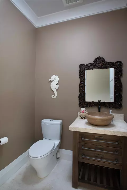 Bath - 126 Mockingbird Ln, Marathon, FL 33050 photo 4 of 4
