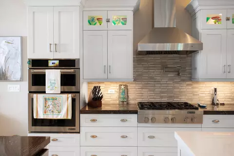 Kitchen - 126 Mockingbird Ln, Marathon, FL 33050 photo 2 of 6