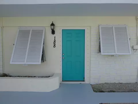 188 Plantation Dr, Tavernier, FL 33070