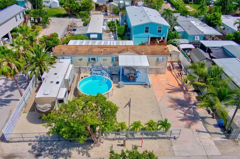 179 Garden St, Tavernier, FL 33070