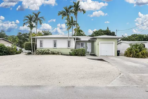 168 Coral Ave, Tavernier, FL 33070