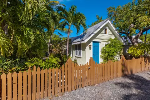 705 Catherine St, Key West, FL 33040
