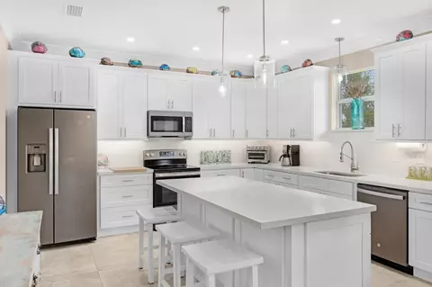 112 Santa Barbara, Marathon, FL 33050 photo 17