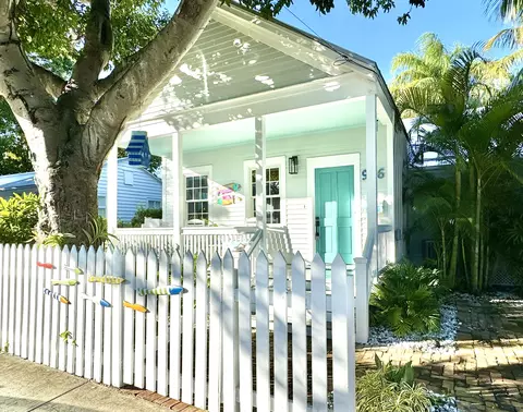 916 Thomas St, Key West, FL 33040