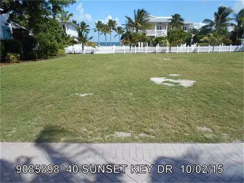 40 Sunset Key Dr, Key West, FL 33040