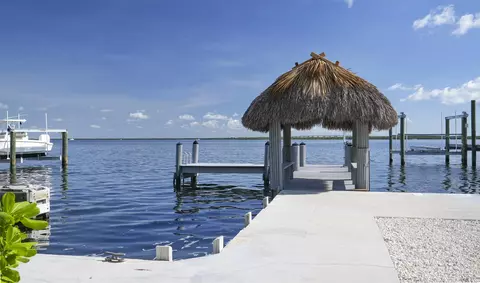 2 North Dr, Key Largo, FL 33037