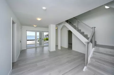 Entry Way - 2 North Dr, Key Largo, FL 33037 photo 2 of 2