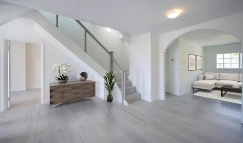 Entry Way - 2 North Dr, Key Largo, FL 33037 photo 1 of 2