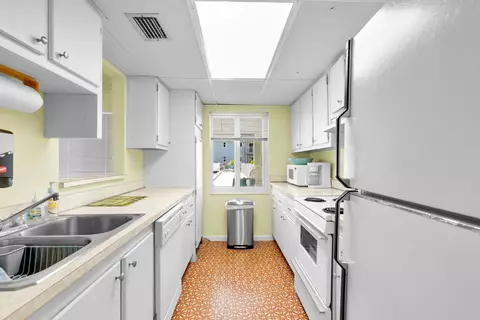 40 High Point Rd #E102, Plantation Key, FL 33070 photo 29