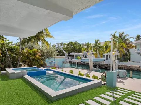 23 Corrine Pl, Key Largo, FL 33037 photo 6