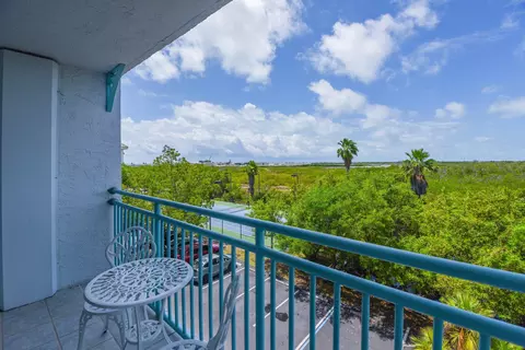 3635 Seaside Dr #310, Key West, FL 33040