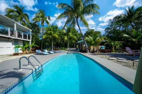 3827 Dyer Rd, Big Pine Key, FL 33043 photo 2