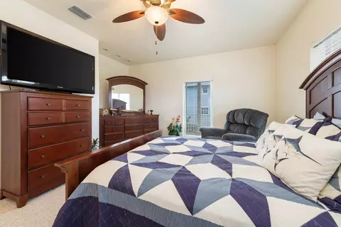 Bedroom - 114 Avenue E, Marathon, FL 33050 photo 8 of 12