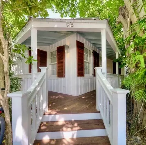 915 Cornish Ln, Key West, FL 33040