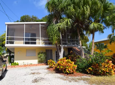 60 SE Marlin Ave, Key Largo, FL 33037