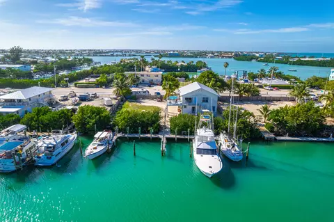 66 Coco Plum Dr, Marathon, FL 33050 photo 23
