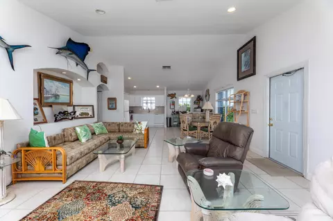66 Coco Plum Dr, Marathon, FL 33050 photo 9