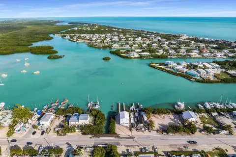 58 Coco Plum Dr, Marathon, FL 33050 photo 9