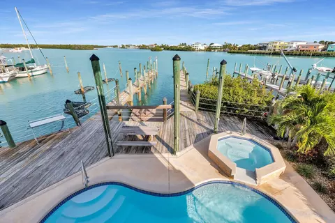 58 Coco Plum Dr, Marathon, FL 33050 photo 25