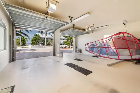 Exterior - 5 Ocean E, Marathon, FL 33050 photo 9 of 17