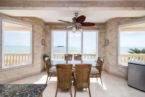 Dining - 5 Ocean E, Marathon, FL 33050 photo 2 of 3