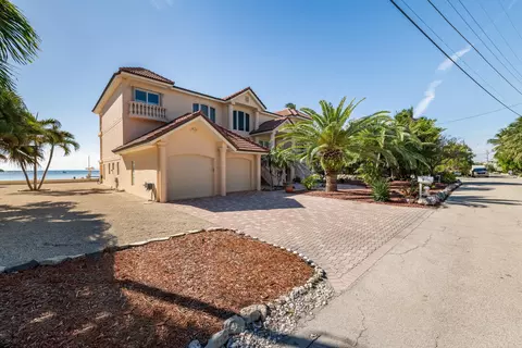 Exterior - 5 Ocean E, Marathon, FL 33050 photo 13 of 17