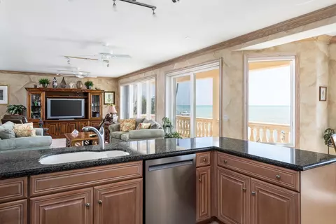 Kitchen - 5 Ocean E, Marathon, FL 33050 photo 1 of 4
