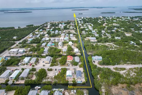 3687 Gulfstream St, Big Pine Key, FL 33043 photo 2