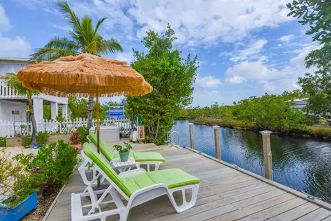 3687 Gulfstream St, Big Pine Key, FL 33043 photo 4