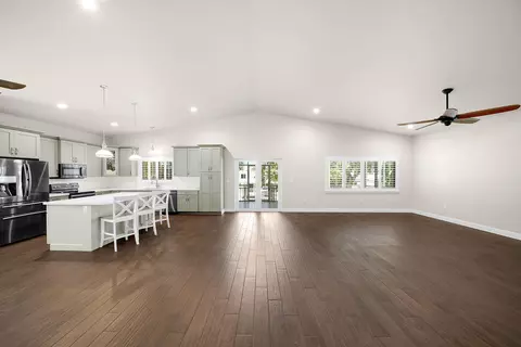 Dining - 774 Bostwick Dr, Key Largo, FL 33037 photo 1 of 2