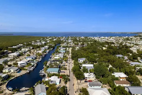View/Area - 774 Bostwick Dr, Key Largo, FL 33037 photo 5 of 14