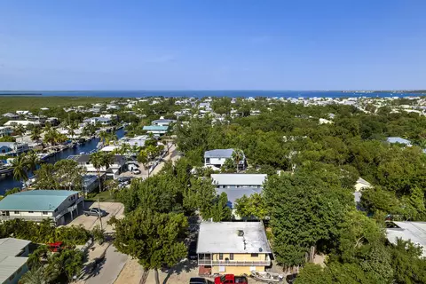 View/Area - 774 Bostwick Dr, Key Largo, FL 33037 photo 11 of 14