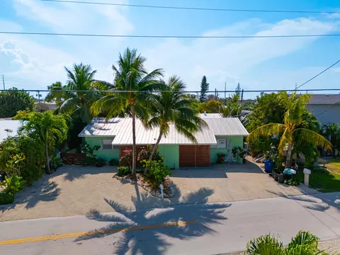 10749 3rd Avenue Gulf, Marathon, FL 33050