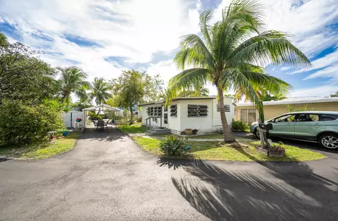 6800 Maloney Ave #106, Stock Island, FL 33040