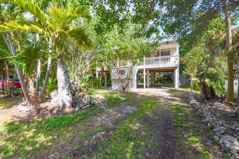 349 Avocado Ave, Marathon, FL 33050