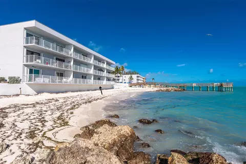 201 E Ocean Dr #3-107, Key Colony Beach, FL 33051