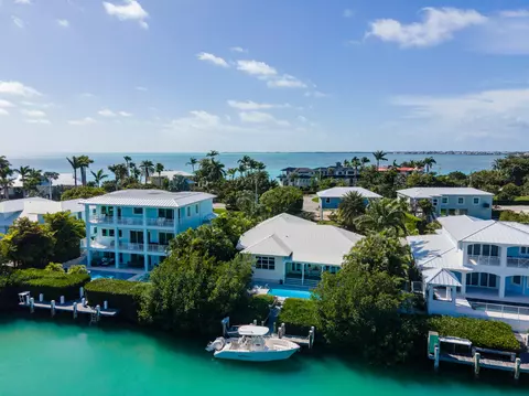 180 14th St #KEY colony, Key Colony Beach, FL 33051