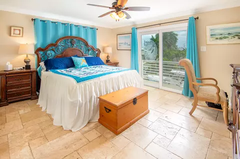 Bedroom - 201 B David Ln, Marathon, FL 33050 photo 2 of 5
