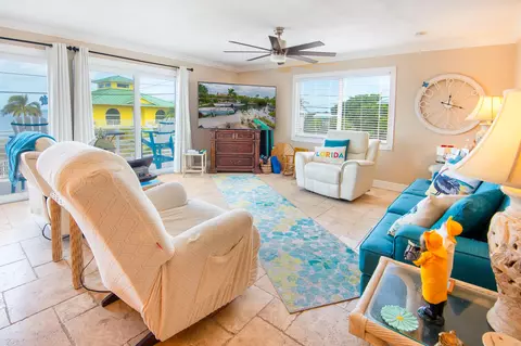 Living - 201 B David Ln, Marathon, FL 33050 photo 1 of 2