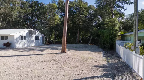 236 Lignumvitae Dr, Key Largo, FL 33037 photo 8