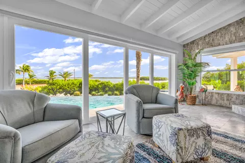 Living - 783 Pattison Dr, Cudjoe Key, FL 33042 photo 4 of 9