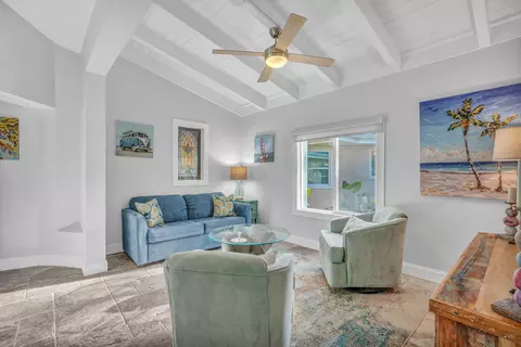 Living - 783 Pattison Dr, Cudjoe Key, FL 33042 photo 5 of 9