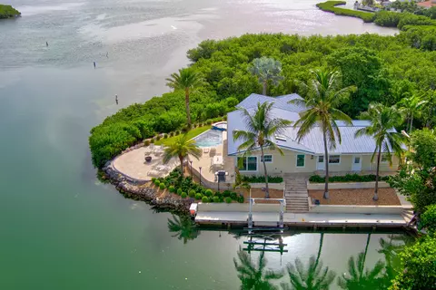 View/Area - 783 Pattison Dr, Cudjoe Key, FL 33042 photo 10 of 18