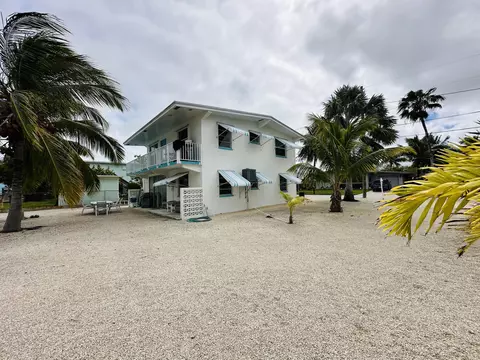 30887 Ortega Ln, Big Pine Key, FL 33043