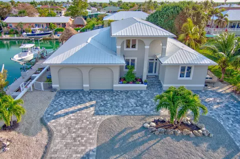 20886 W 4th Ave, Cudjoe Key, FL 33042