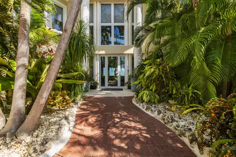 Exterior - 8 Ocean E, Marathon, FL 33050 photo 20 of 26