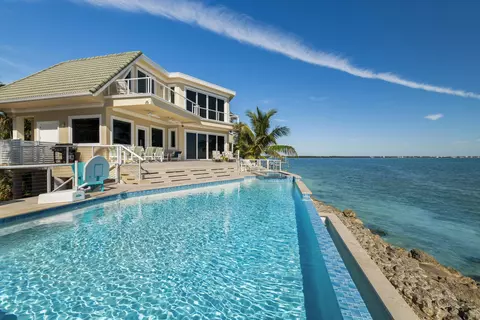 Exterior - 8 Ocean E, Marathon, FL 33050 photo 4 of 26