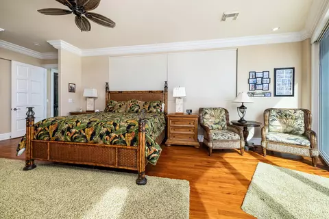 Bedroom - 8 Ocean E, Marathon, FL 33050 photo 4 of 13