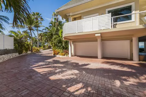 Exterior - 8 Ocean E, Marathon, FL 33050 photo 8 of 26