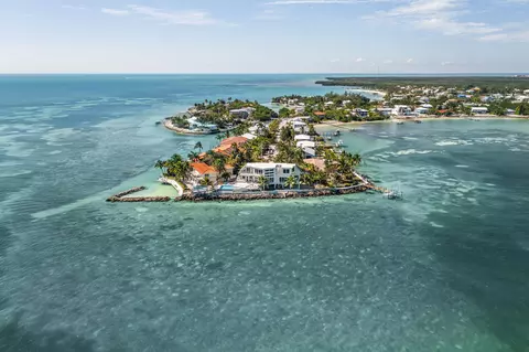 View/Area - 8 Ocean E, Marathon, FL 33050 photo 23 of 33